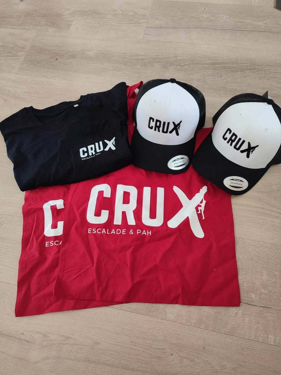 Boutique CRUX (t-shirts, casquettes...).