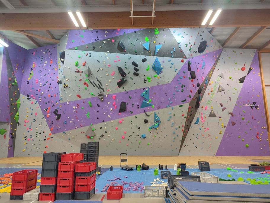 Mur d'ouverture de voies. 